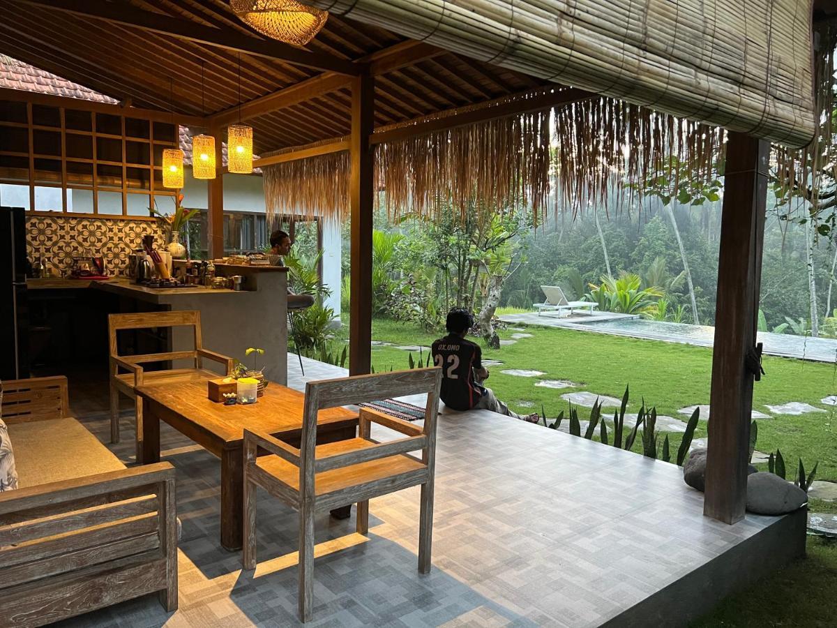 Uma Mupu Retreat Villa Gianyar  Exterior photo