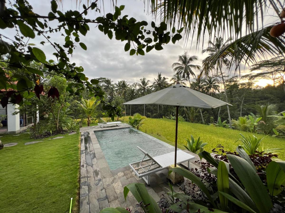 Uma Mupu Retreat Villa Gianyar  Exterior photo