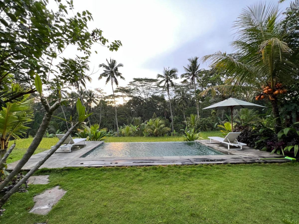 Uma Mupu Retreat Villa Gianyar  Exterior photo