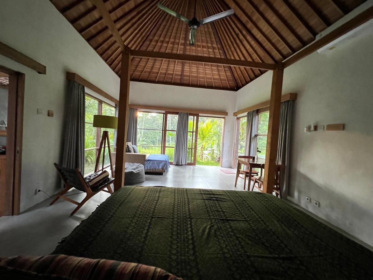 Uma Mupu Retreat Villa Gianyar  Exterior photo